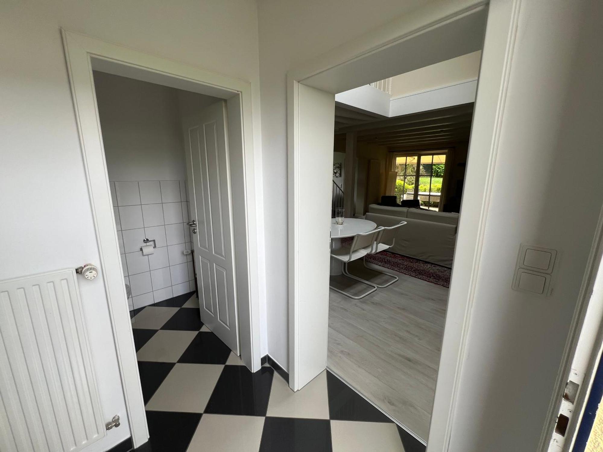 Maisonette Ferienappartement Mit Garten ドナウエッシンゲン エクステリア 写真