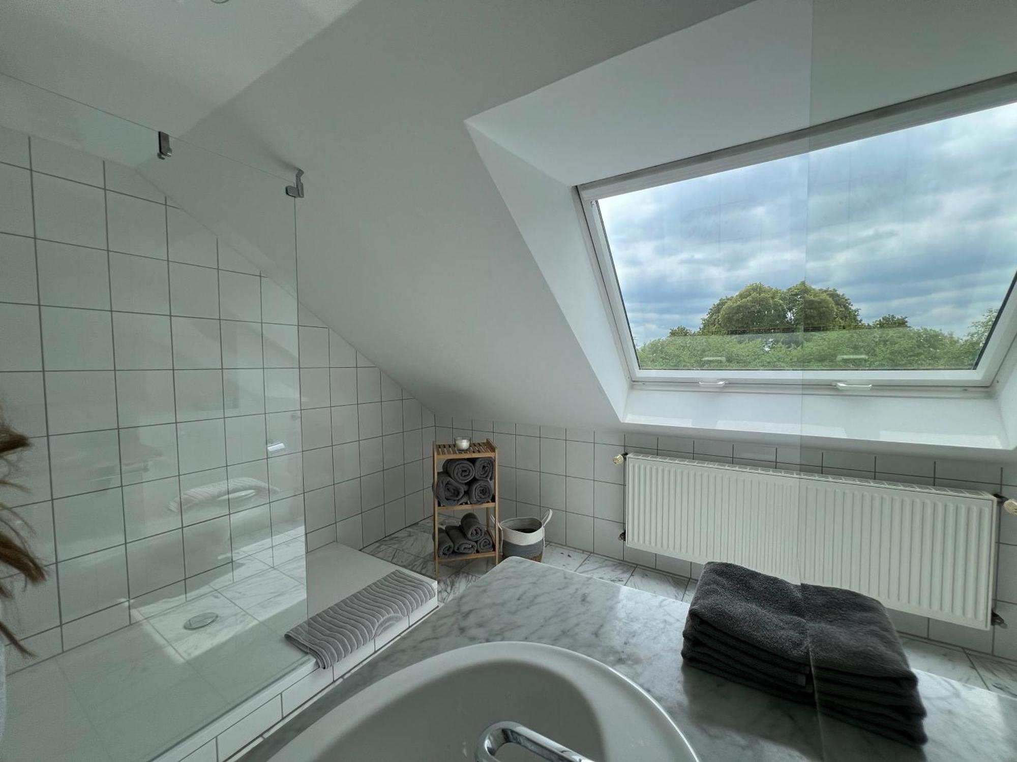 Maisonette Ferienappartement Mit Garten ドナウエッシンゲン エクステリア 写真